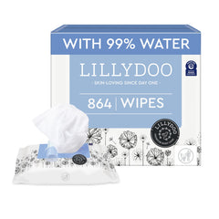 LILLYDOO Baby Wipes unscented close-up for gentle cleansing of delicate skin