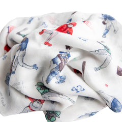 Little Unicorn Homerun Deluxe Swaddle 47x47 in-use image demonstrates secure and roomy wrap
