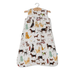 Little Unicorn Woof sleep sack bottom-sewn feet keep warmth and prevent climbing.