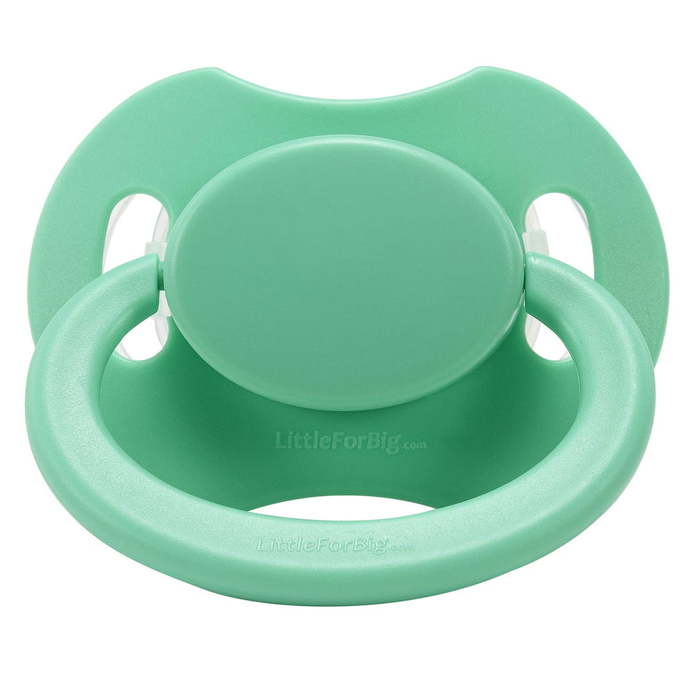 LittleForBig Bigshield Gen-II Green teat close-up showing comfortable size.