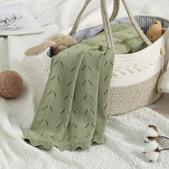 Loyfoky baby blanket in stroller shows versatile travel companion for on-the-go parents.