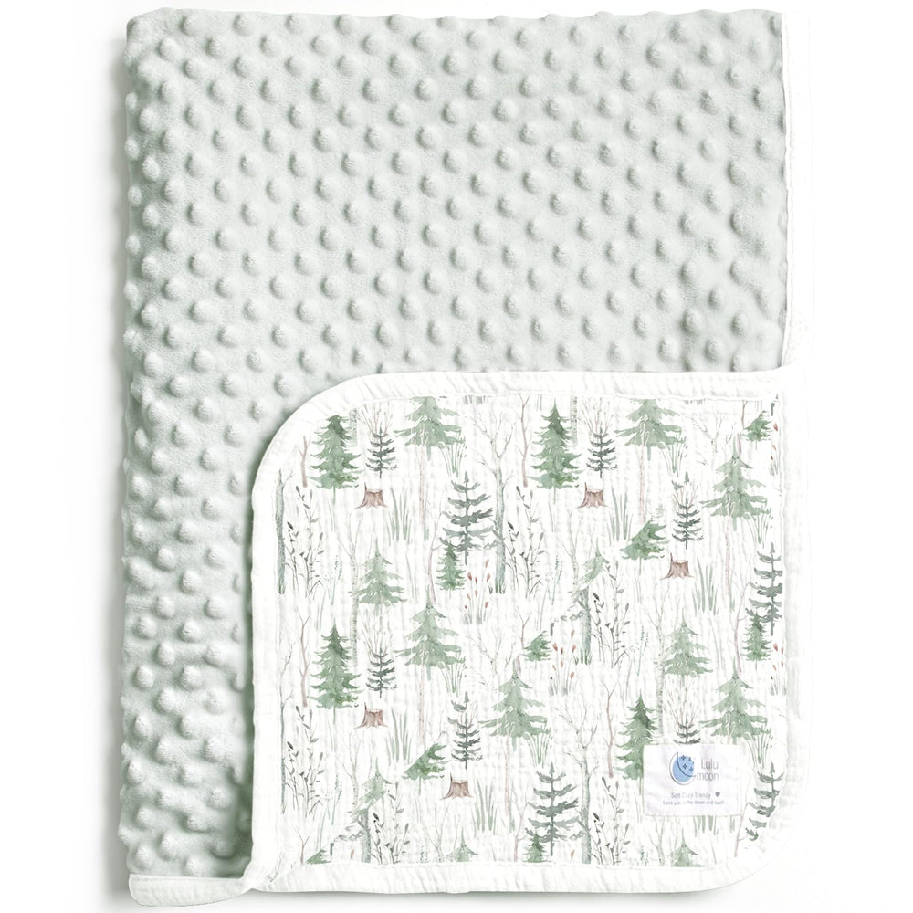 Lulumoon baby blanket pine print front provides cozy warmth for newborn strolls.