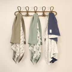 lulumoon Muslin Baby Blanket 47x47 inch size ideal for naps.