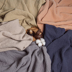 lulumoon muslin quilt blanket ivory close-up four-layer cotton gauze softness