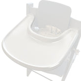 LuQiBabe tray with white smooth surface enhances suction stability during meals.