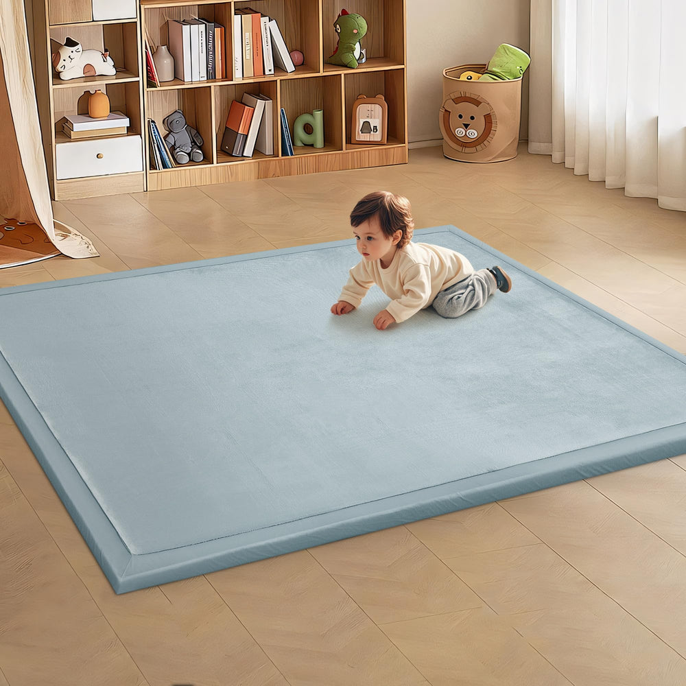 MABOZOO extra thick play mat foam padding cushions babies during play.