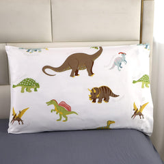MAG Dinosaure pillowcase durable stitching detail indicating long-lasting use