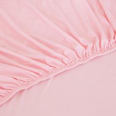 Magik & Kover 360-degree deep-pocket fit ensures full mattress coverage.