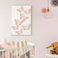 Maitys 3D feather decals with glue points for easy wall application.
