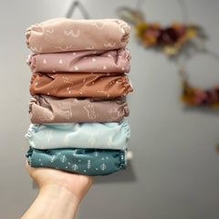Mama Koala 3.0 5-layer natural inserts laid out for breathable absorbency.