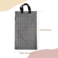 Mama Koala TPU-lined compartments prevent leaks while carrying wet items.