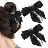 Matwsec skeleton-hand hair clip with bow adds gothic flair for events.