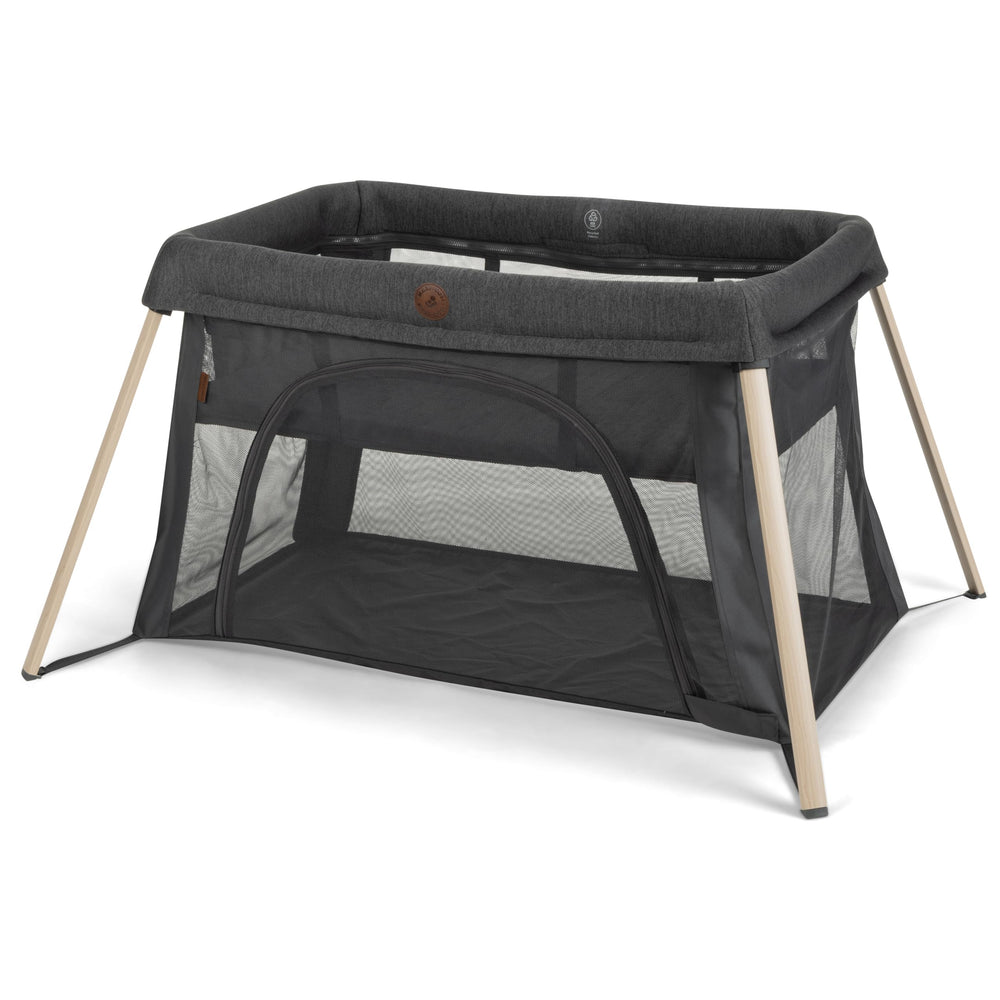 Maxi-Cosi Calao Travel Playard infant bassinet for on-the-go sleep.