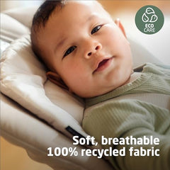 Maxi-Cosi Minla compact-fold storage demonstrates easy setup and stow-away convenience.