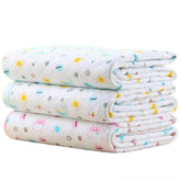 MBJERRY waterproof changing pad closeup shows leakproof edge for mess containment.
