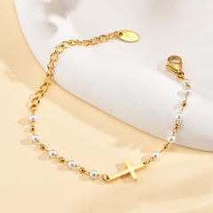 Mealguet hypoallergenic stainless steel bracelet detail for sensitive skin