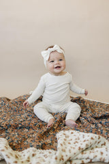 Mebie Baby four-layer muslin quilt, durable yet soft after every wash.