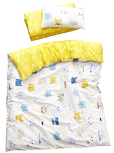 MEJU Cat Kitty duvet cover close-up highlights soft cotton and breathable texture for cozy sleep.