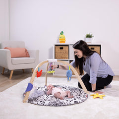 Melissa & Doug ocean-scene mat on colorful side sparks visual curiosity.