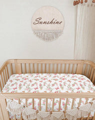 Meowcards bassinet sheet hourglass-fit—precise 33x17x3 inch dimensions for hourglass shapes.