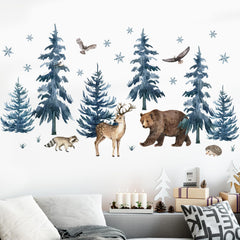 Mfault Winter Wildlife Eagle decal adds bold woodland detail to living rooms.