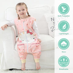 MICHLEY sleeping bag features a smooth zipper for easy on-off and safe transitions.