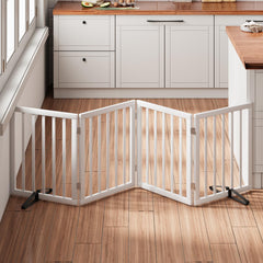 Mino Kesper 4-panel gate with 360-degree hinge folds for flexible setup and easy storage.