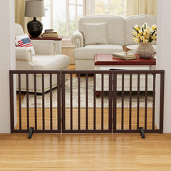 Mino Kesper bamboo texture closeup, natural finish complements living spaces.