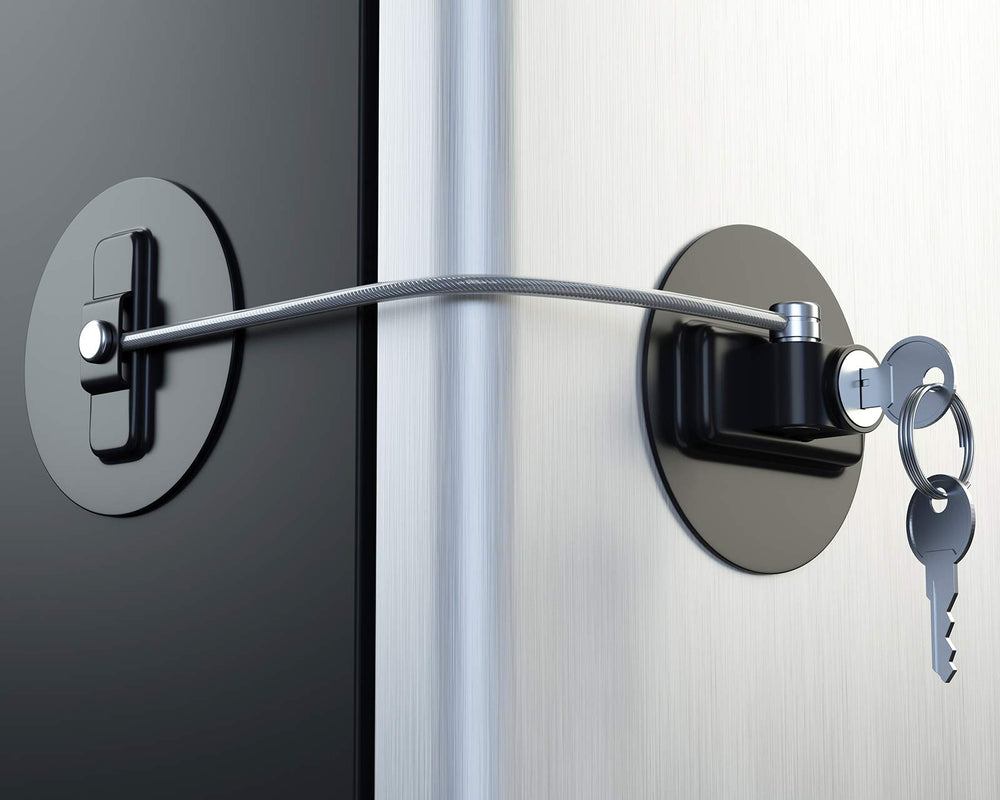 MUIN refrigerator lock front view; secure access for households.