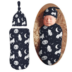 Muishi Boho Wolf swaddle closeup showcases soft, skin-friendly polyester fabric for newborn comfort.