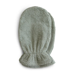 Mushie baby bath mitt closeup of organic cotton fibers for gentle cleansing.
