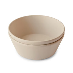 Mushie round dinnerware bowls vanilla, front view with easy-grip for kids.