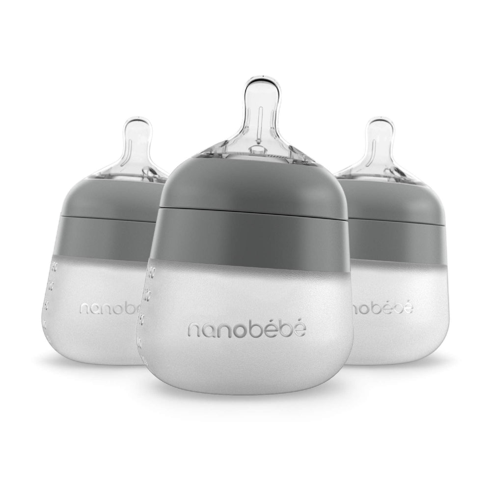 Nanobébé Flexy bottle gray ready-to-use cap closeup showing secure, leak-free feeding design