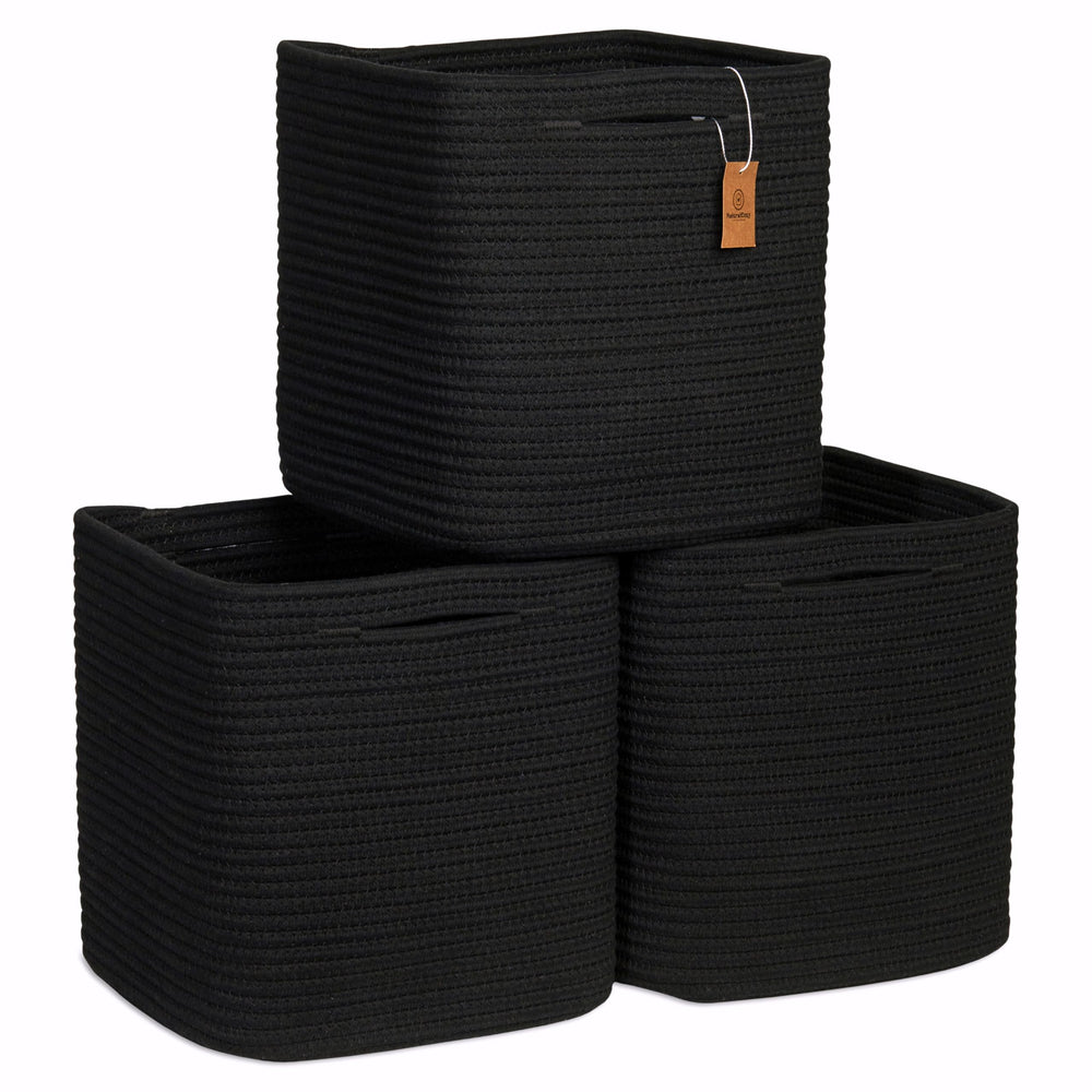 NaturalCozy Storage Cubes demonstrate wrinkle-free shaping for tidy shelves.