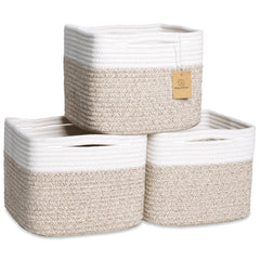 NaturalCozy storage cubes folding method demonstrate firm structure on shelves.