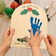 NELXI keepsake gift for new parents celebrating baby's first Christmas