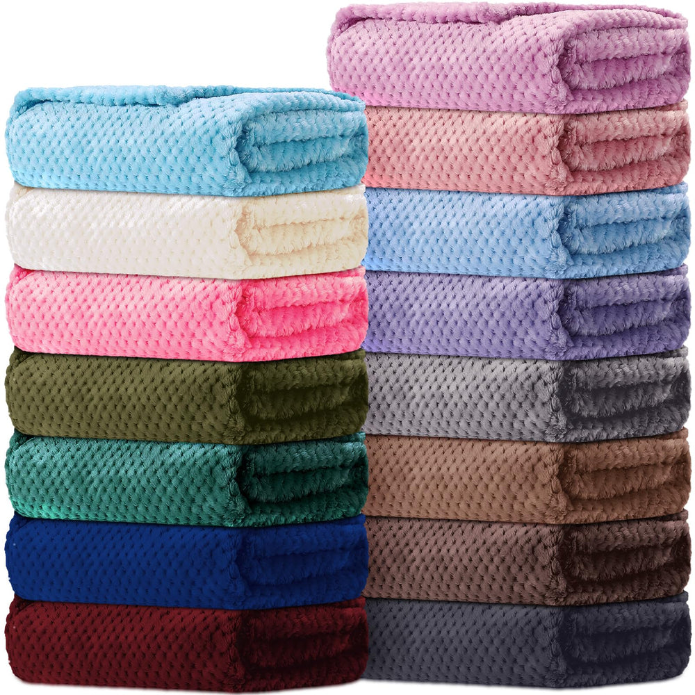 Newwiee baby blanket flannel soft texture delivers cozy warmth for sensitive skin.