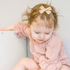 Niceye solid color bows provide versatile styling for everyday outfits