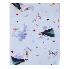 NoJo reversible pillowcase showing two cheerful looks for playful bed décor.