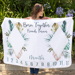 NovaaLife novaalife-gender-neutral-color offers versatile backdrop suitable for boys and girls.