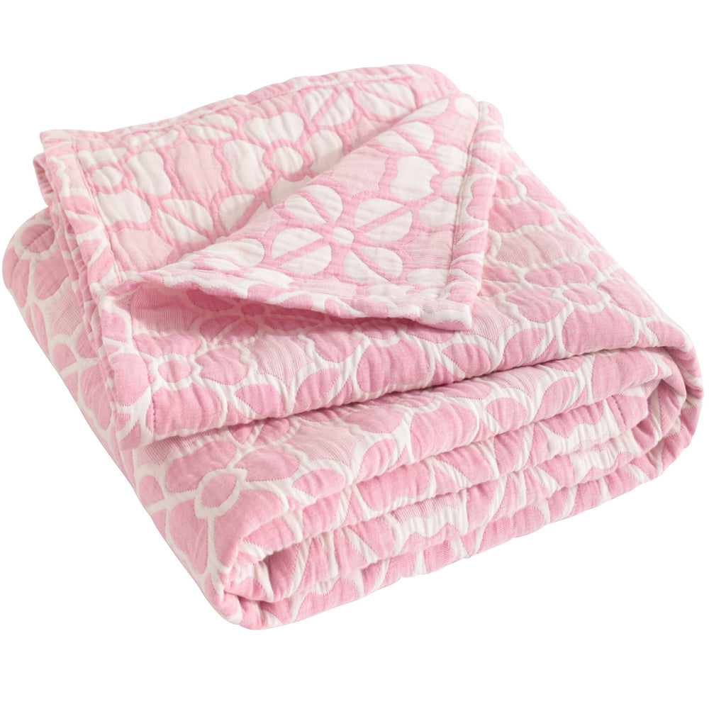NTBAY toddler blanket oversized close-up shows plush muslin texture for skin-friendly softness.