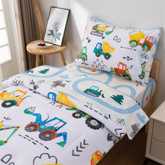 NTBED fitted sheet with construction pattern fits toddler beds snugly