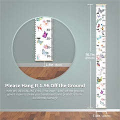 Nustila nursery wall decor pattern view showing cute animals in coordinating space.