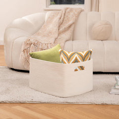 OIAHOMY 75L blanket basket front view highlighting size and shape