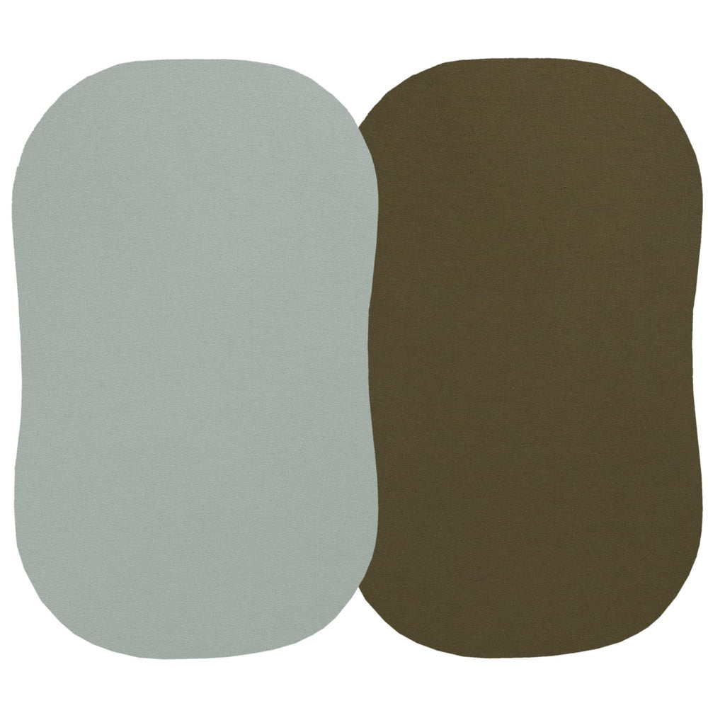 Onacosht bassinet sheets folded showing soft organic cotton and 2-pack value