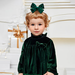 ONENINEDREAM velvet bow close-up in red, soft-touch for gentle daily wear.