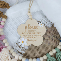 onnibe baby shower photo prop sign captures precious moments with a sweet, memorable message.