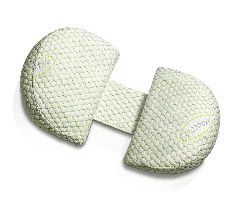 Oternal pregnancy pillow side-sleeping view demonstrates side sleeping support for comfort.