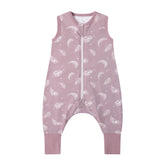 Owlivia 1.0 Tog baby sleeping bag with feet in mauve color, close-up of the feet area.