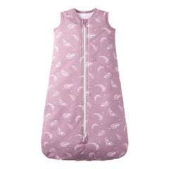 Owlivia baby sleep sack organic cotton close-up showing soft, breathable fabric ideal for gentle skin.